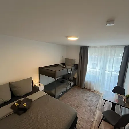 Hub 18 - Mit Balkon Karlsruhe