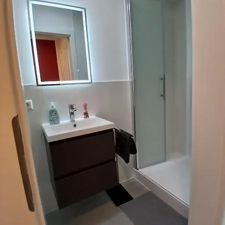 Hub 18 - Mit Balkon * Karlsruhe